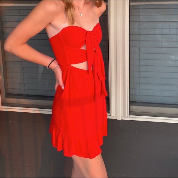 Red Tie Dress - Picture 2 of 2